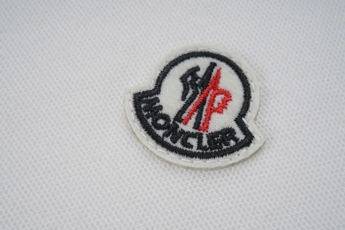MAGLIA CON COLLETTO MONCLER (SCEGLI COLOR.)