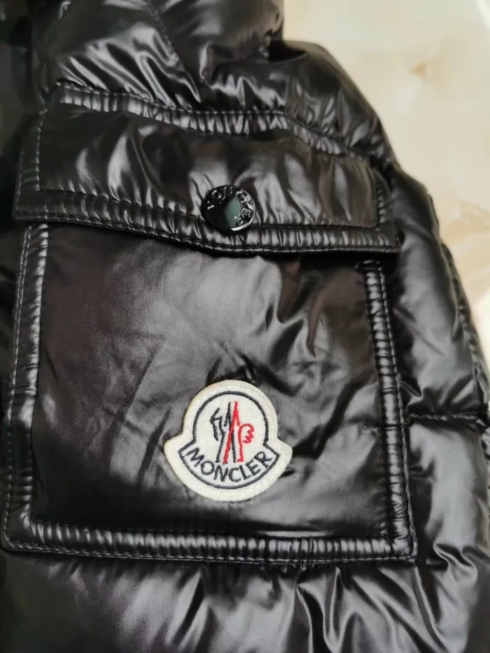 GIACCA MONCLER
